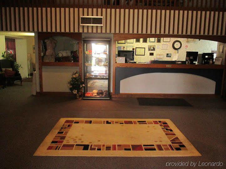 Red Carpet Inn Fanta Suites Hotel جرينوود المظهر الخارجي الصورة